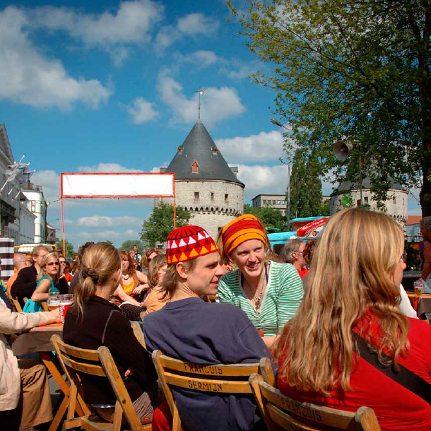http://nieuw.kenniscentrumvlaamsesteden.be/Over het kenniscentrum/images1/jaarplan2009.jpg