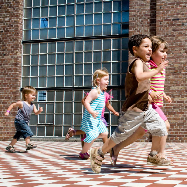 http://nieuw.kenniscentrumvlaamsesteden.be/Over het kenniscentrum/images1/jaarplan2011.jpg