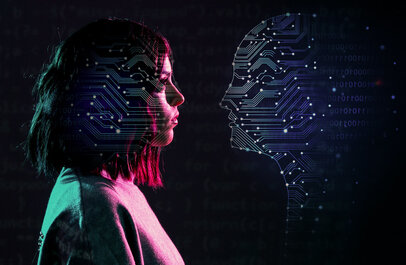 Beeld van een vrouw (en profil) en haar evenbeeld, bestaande uit datapunten