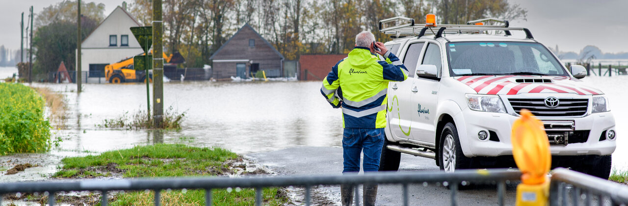 Fluvius aan het werk bij wateroverlast